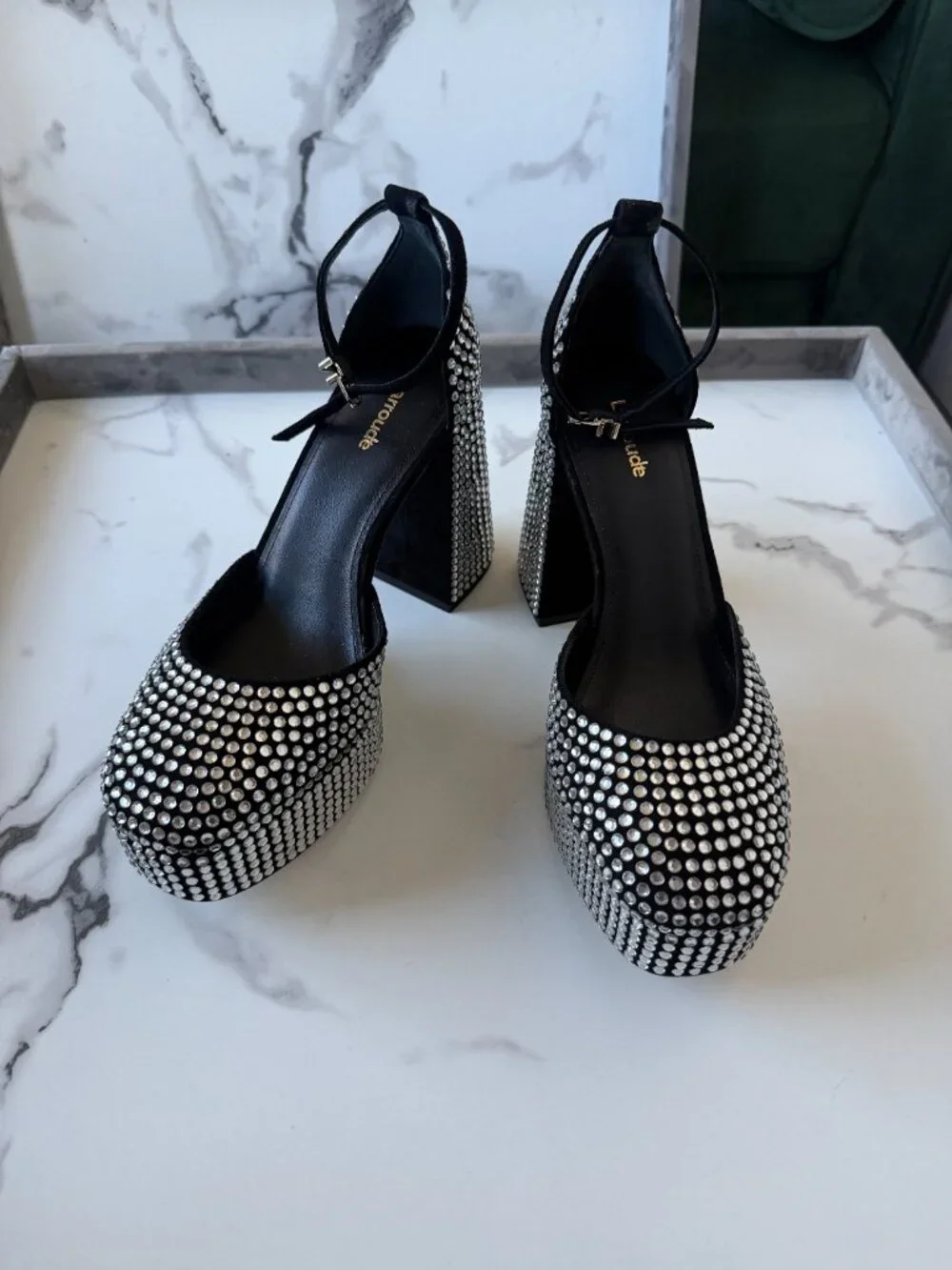 NEW Larroudé Ari Crystal Platform Pumps in Black Silver Size 9